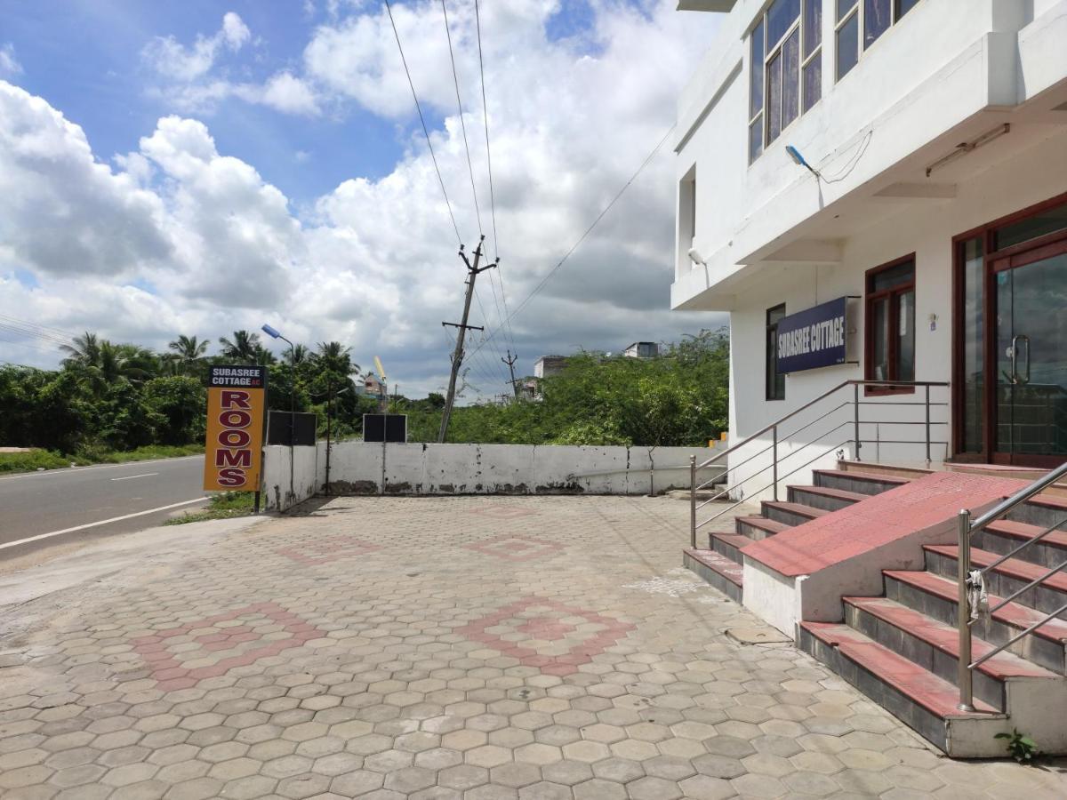 Subasree Cottage Tirunallar エクステリア 写真