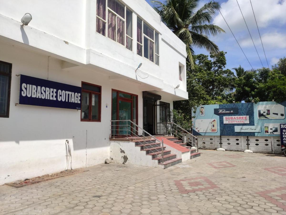 Subasree Cottage Tirunallar エクステリア 写真